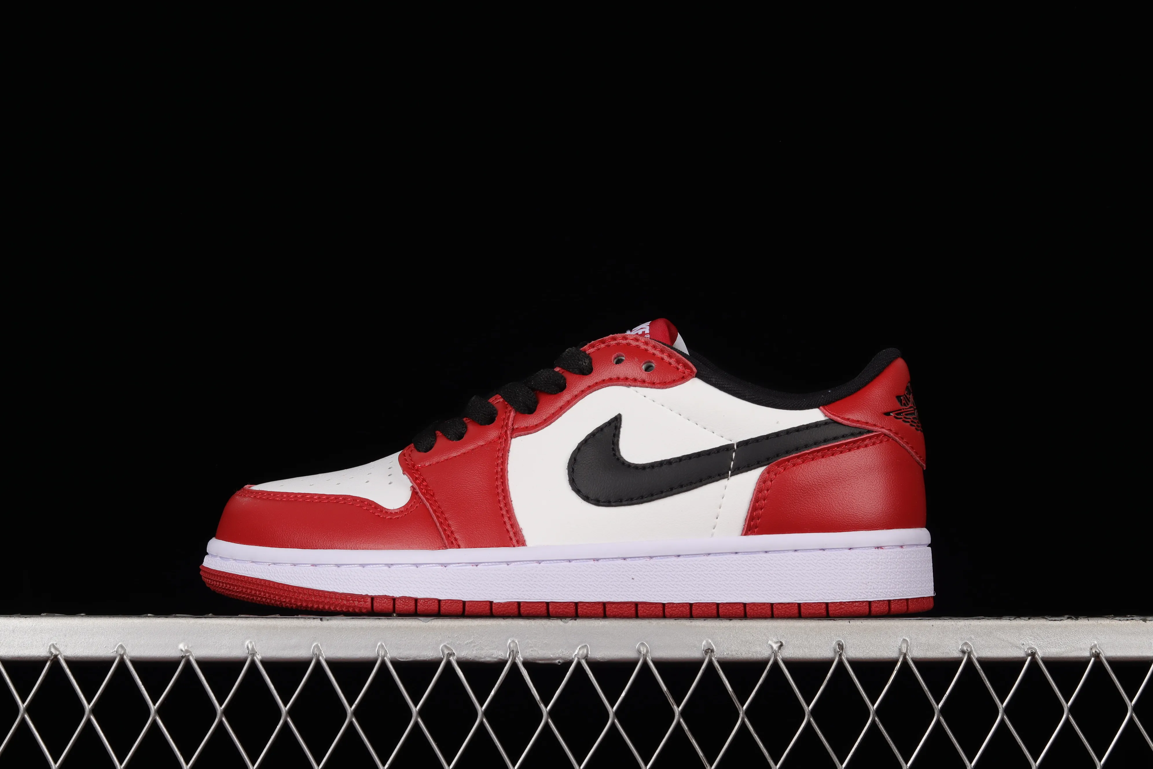 All categories Air Jordan Jordan series basketball shoes Air Jordan 1 Low Z version Air Jordan AJ1 Low AJ1 Joe 1 new Chicago 705329-600